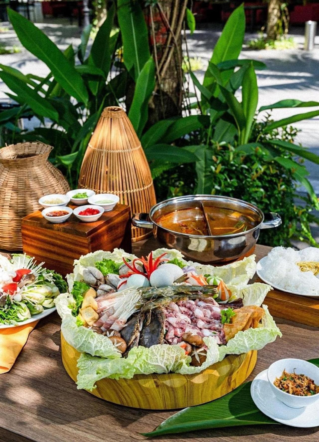Villa Owner Tai Khu Nghi Duong Sinh Thai Dai Lai Resort Ngoc Quang Esterno foto