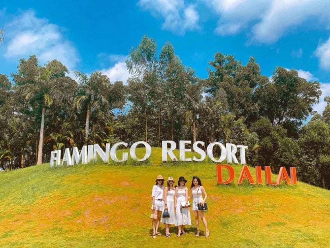 Villa Owner Tai Khu Nghi Duong Sinh Thai Dai Lai Resort Ngoc Quang Esterno foto
